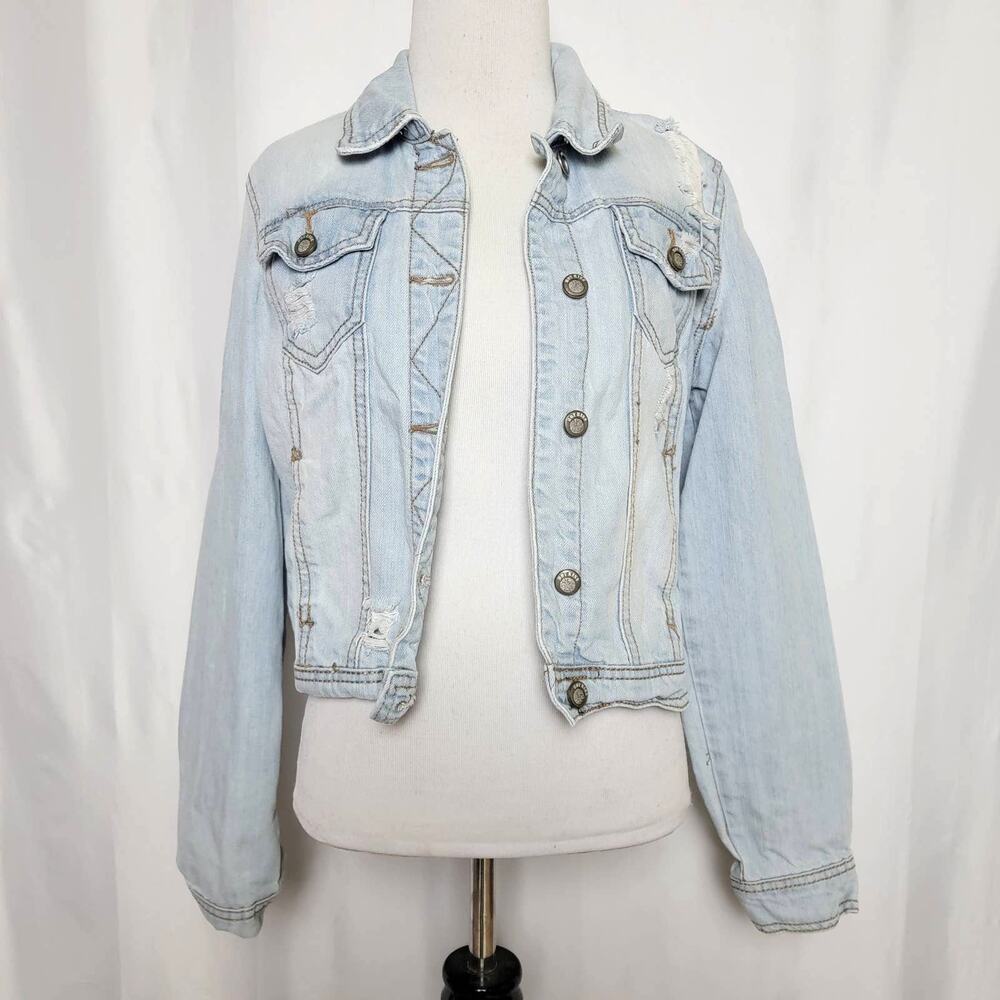 Hot Kiss Distressed Jean Jacket SZ Large